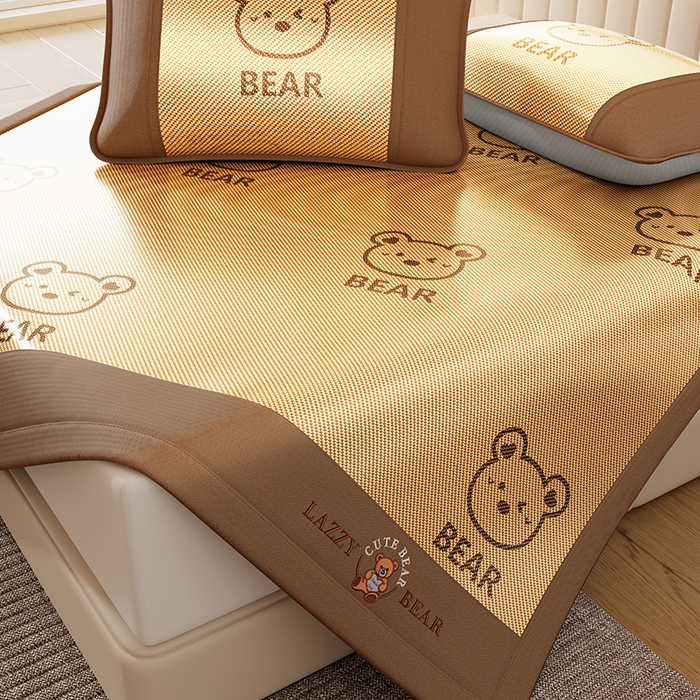 91家纺网 家纺一手货源 找家纺 好福居 2026新款冰藤刺绣凉感席凉席-卡皮巴拉款-小熊款 冰藤小熊-咖-床席款