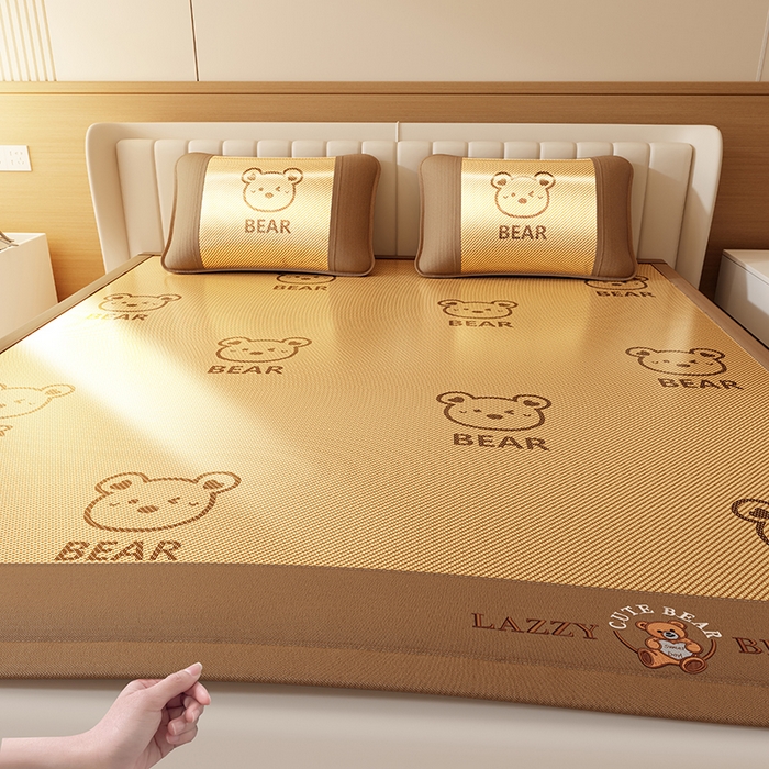 91家纺网 家纺一手货源 找家纺 好福居 2026新款冰藤刺绣凉感席凉席-卡皮巴拉款-小熊款 冰藤小熊-咖-床席款