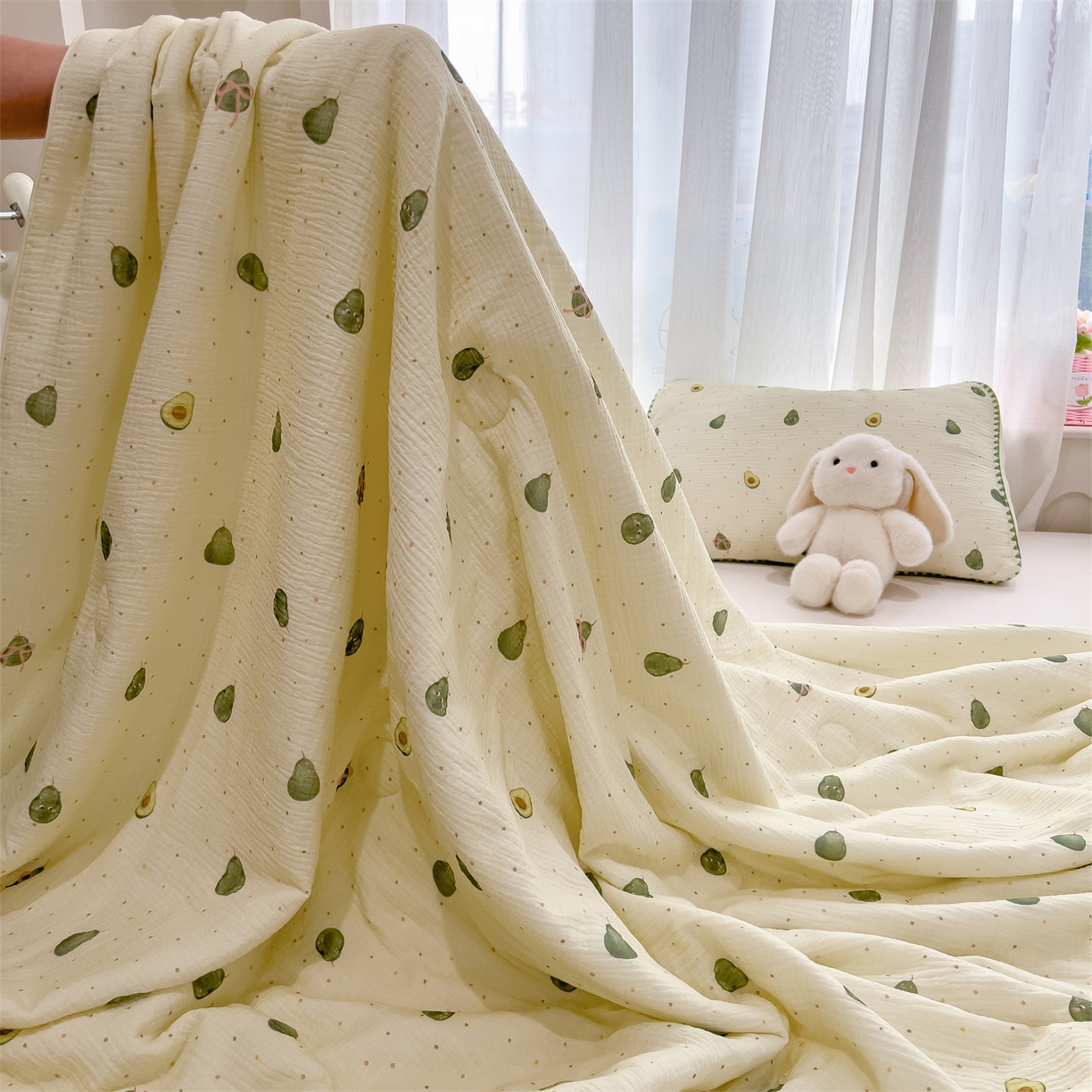 91家纺网 家纺一手货源 找家纺 兄弟坊 2026春夏新款全棉纯棉印花双层皱皱纱(滚边款)夏被纱布夏凉被午睡被盖毯夏凉被 柔青