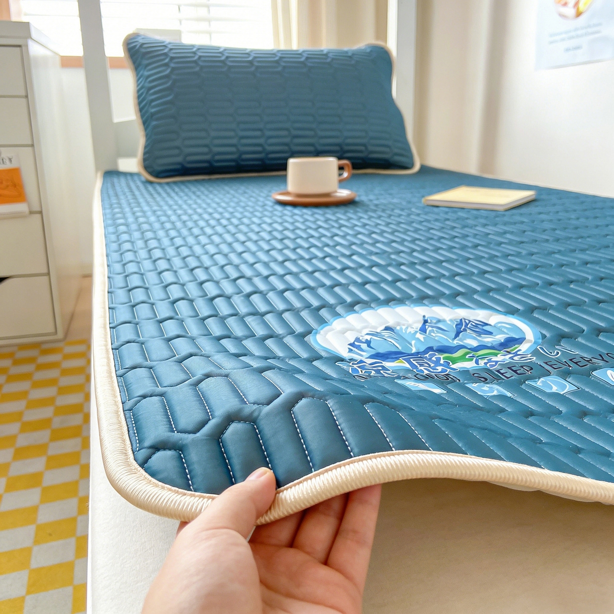 91家纺网 家纺一手货源 找家纺 （总）家品罗兰 2026新款夏季A类乳胶冰丝席纯色冰丝凉席宿舍单人席子软可机洗可折叠床单软垫床垫夏天空调席两三件套