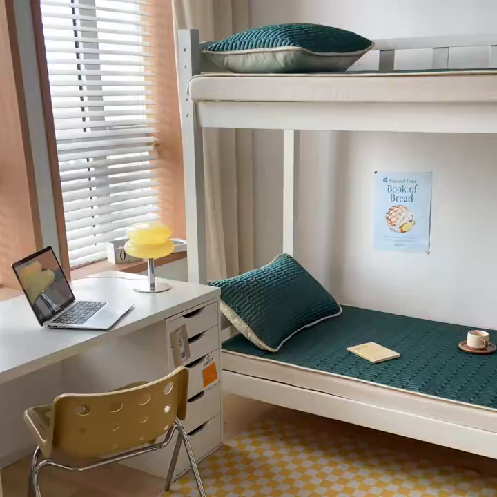 91家纺网 家纺一手货源 找家纺 家品罗兰 2026新款夏季A类乳胶冰丝席纯色冰丝凉席宿舍单人席子软可机洗可折叠床单软垫床垫夏天空调席两三件套 富士山墨绿