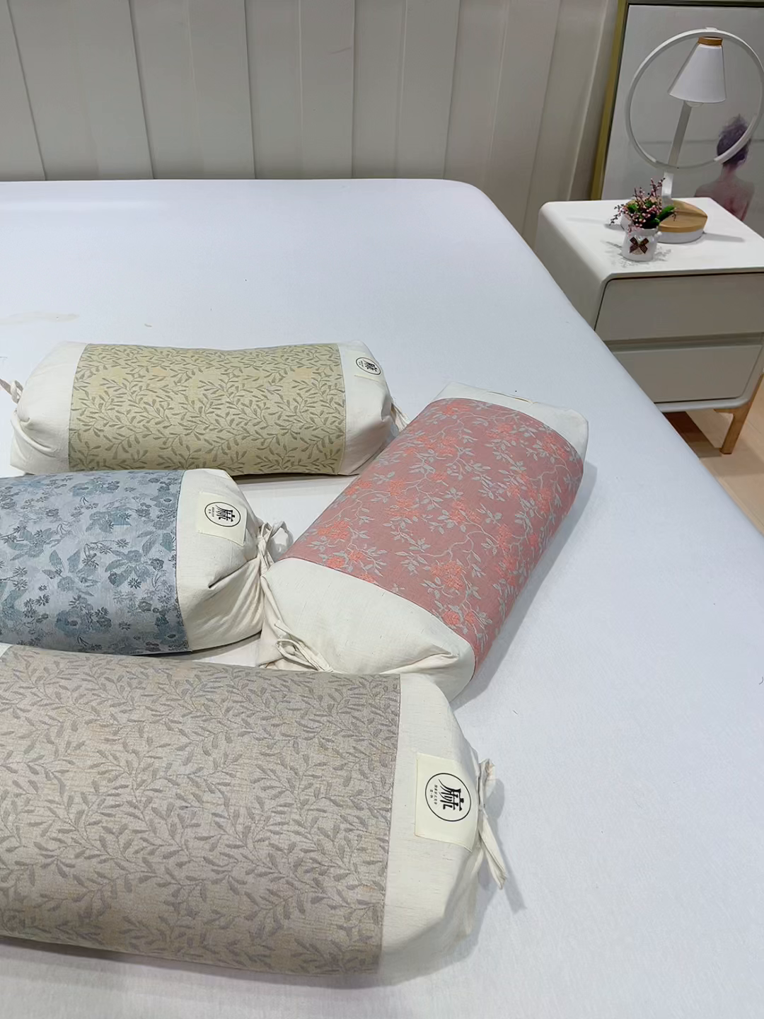 91家纺网 家纺一手货源 找家纺 枕之坊 2026新款棉麻国风荞麦枕 国风棉麻黄色