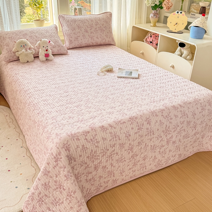 91家纺网 家纺一手货源 找家纺 2026新款云感双层纱印花夹棉床盖 知秋