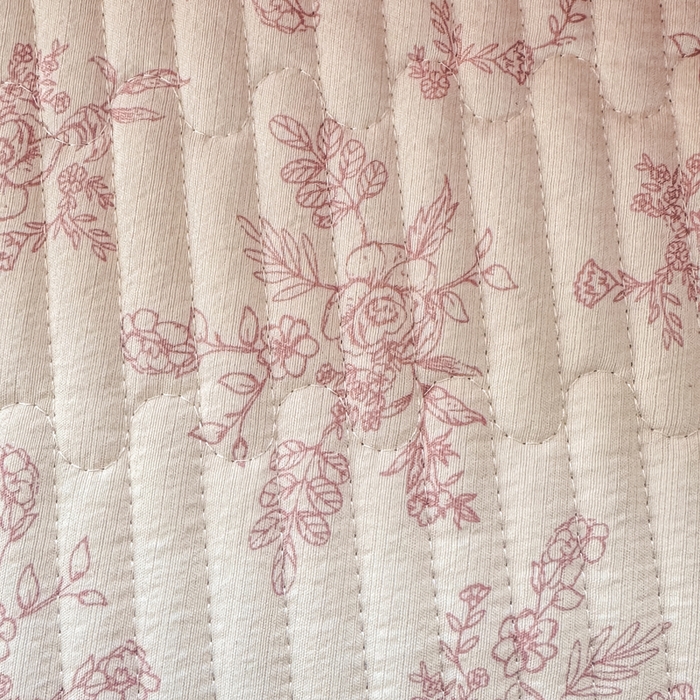 91家纺网 家纺一手货源 找家纺 2026新款云感双层纱印花夹棉床盖 知秋