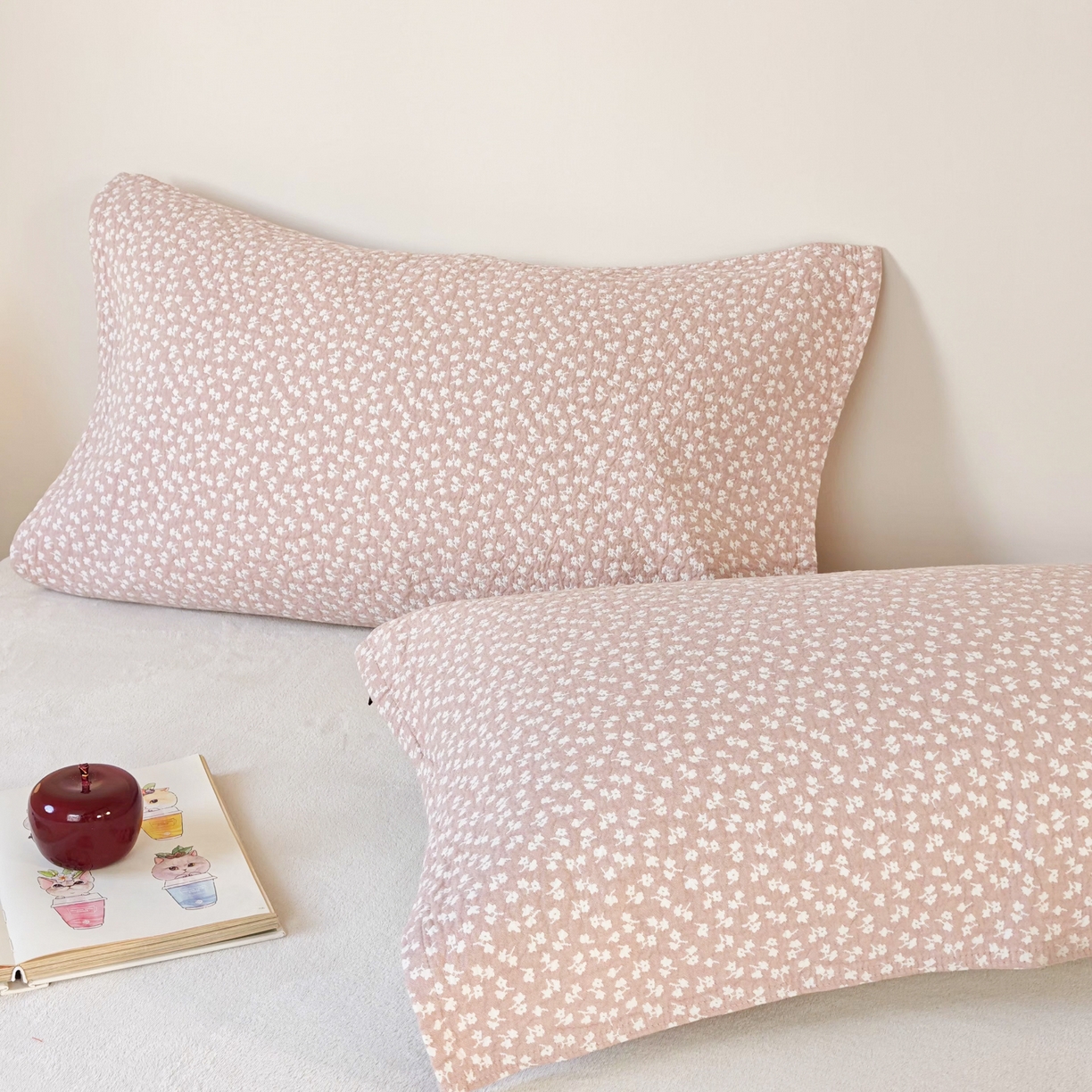 91家纺网 家纺一手货源 找家纺 沐瑟家纺 2026新款卡通小清新枕巾 枫叶 粉色