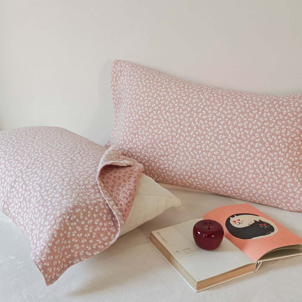 91家纺网 家纺一手货源 找家纺 沐瑟家纺 2026新款卡通小清新枕巾 枫叶 粉色