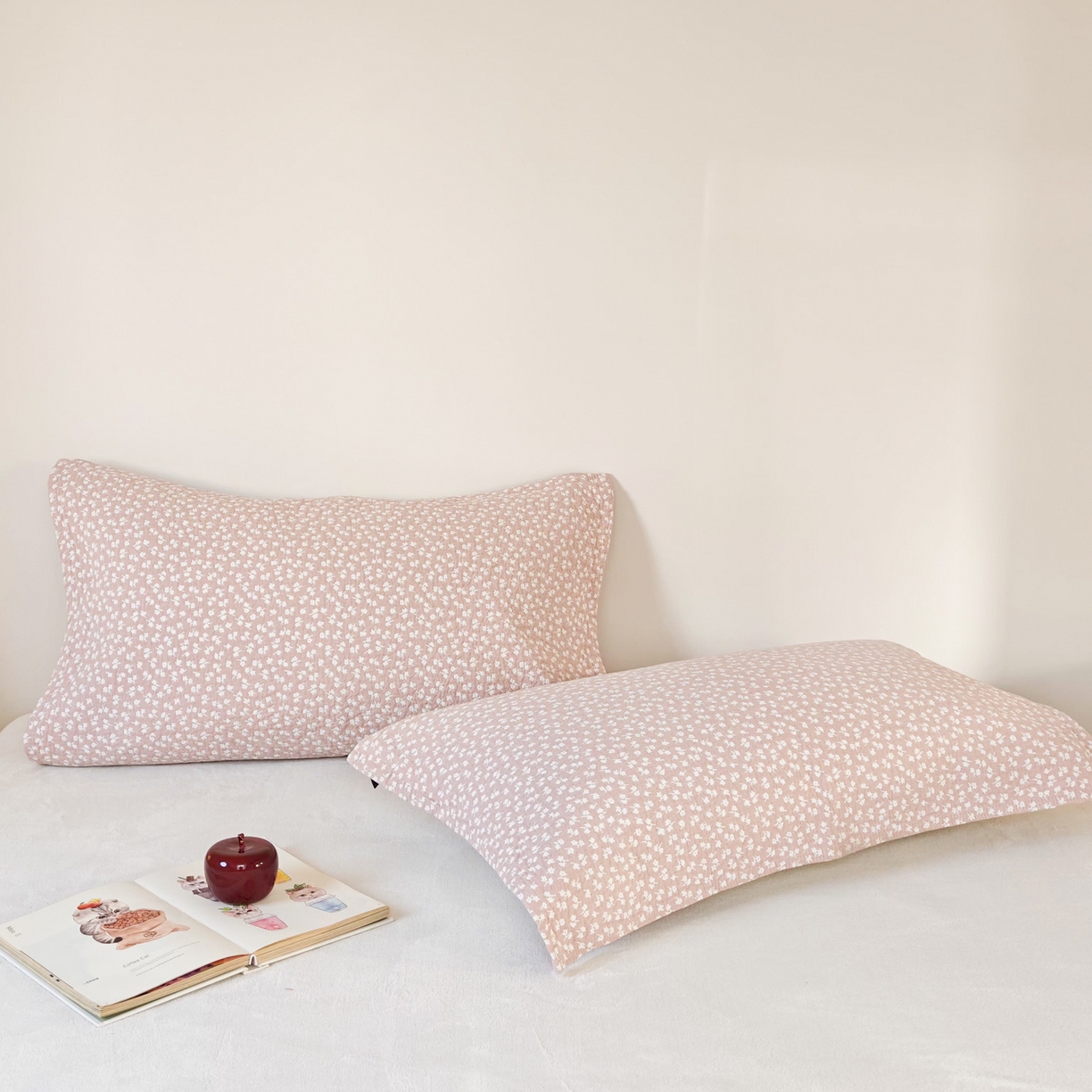 91家纺网 家纺一手货源 找家纺 沐瑟家纺 2026新款卡通小清新枕巾 枫叶 粉色