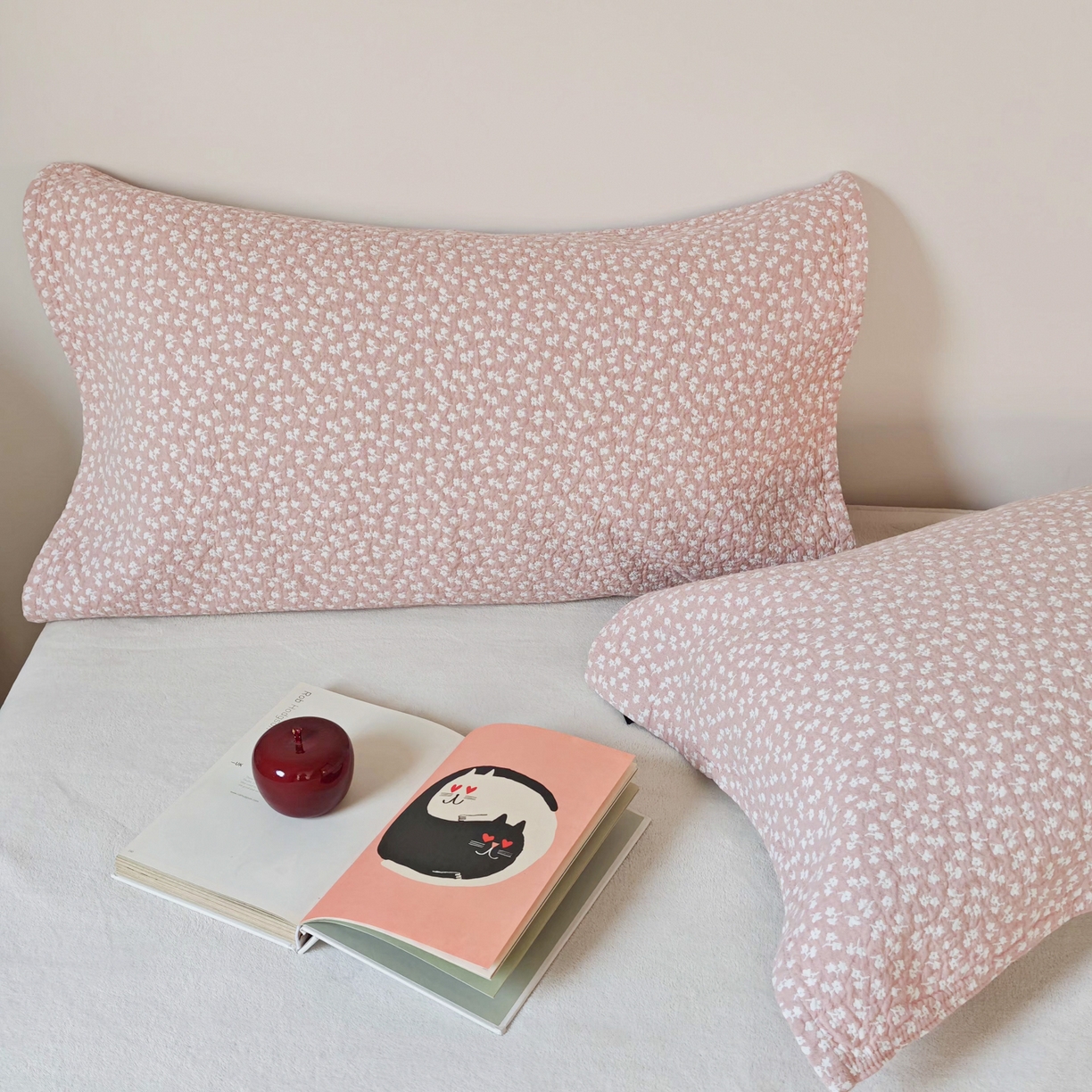 91家纺网 家纺一手货源 找家纺 沐瑟家纺 2026新款卡通小清新枕巾 枫叶 粉色