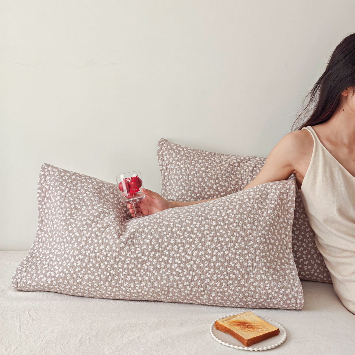 沐瑟家纺 2026新款卡通小清新枕巾 枫叶 咖色