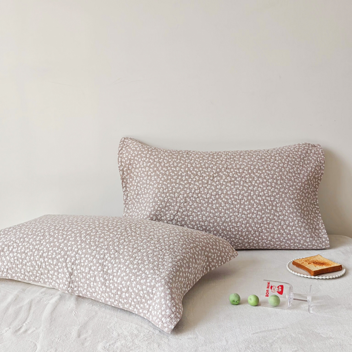 91家纺网 家纺一手货源 找家纺 沐瑟家纺 2026新款卡通小清新枕巾 枫叶 咖色