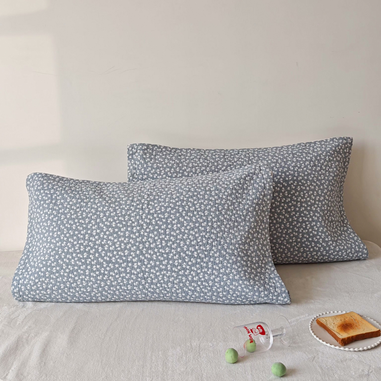 91家纺网 家纺一手货源 找家纺 沐瑟家纺 2026新款卡通小清新枕巾 枫叶 蓝色