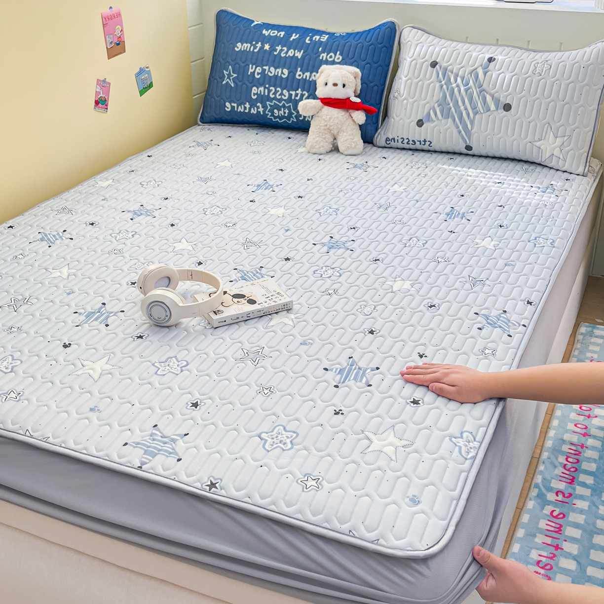 摩妮卡 2026春夏新款凉感丝印花小清新乳胶凉席席子床笠款三件套 闪亮星星