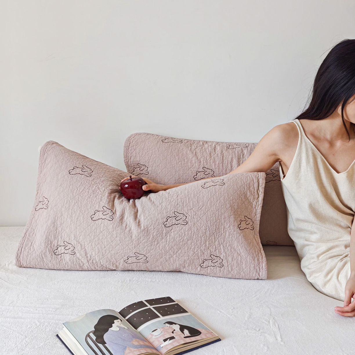 沐瑟家纺 2026新款卡通小清新枕巾 浅跳兔 粉色