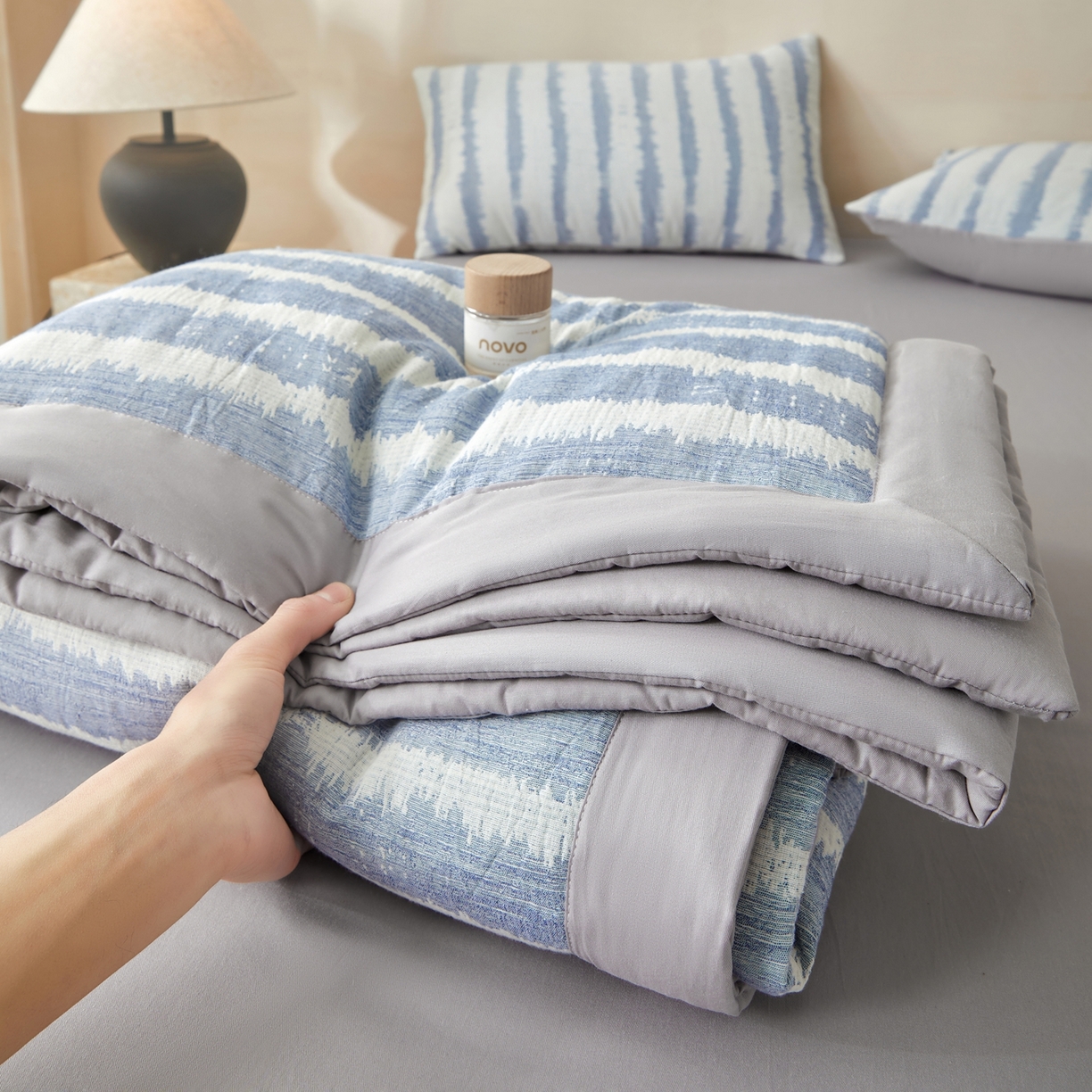 91家纺网 家纺一手货源 找家纺 （总）绒城 2026新款全棉纯棉大提花新疆棉花夏被夏凉被空调被四件套-律动