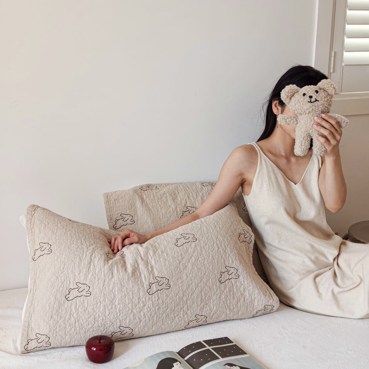 91家纺网 家纺一手货源 找家纺 沐瑟家纺 2026新款卡通小清新枕巾 浅跳兔 浅咖咖色