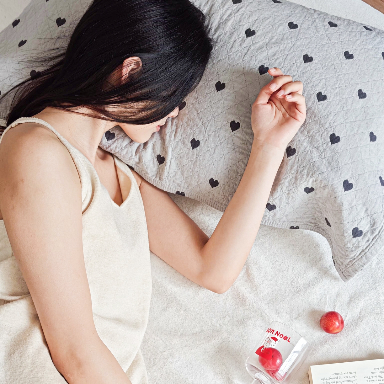 91家纺网 家纺一手货源 找家纺 沐瑟家纺 2026新款卡通小清新枕巾 心情 灰蓝