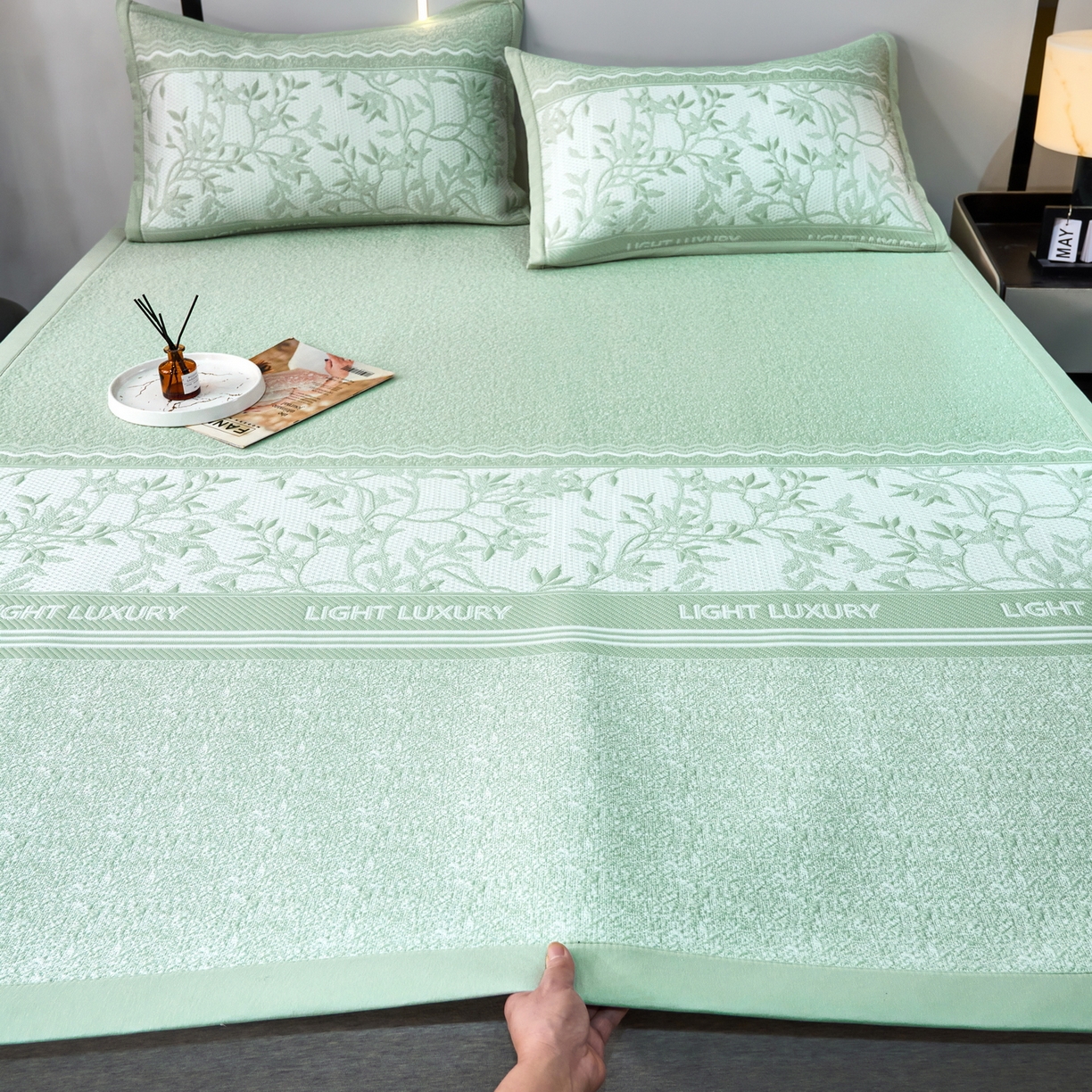 91家纺网 家纺一手货源 找家纺 （总）宜派家纺 2026新款提花PE凉感冰丝席凉席席子三件套