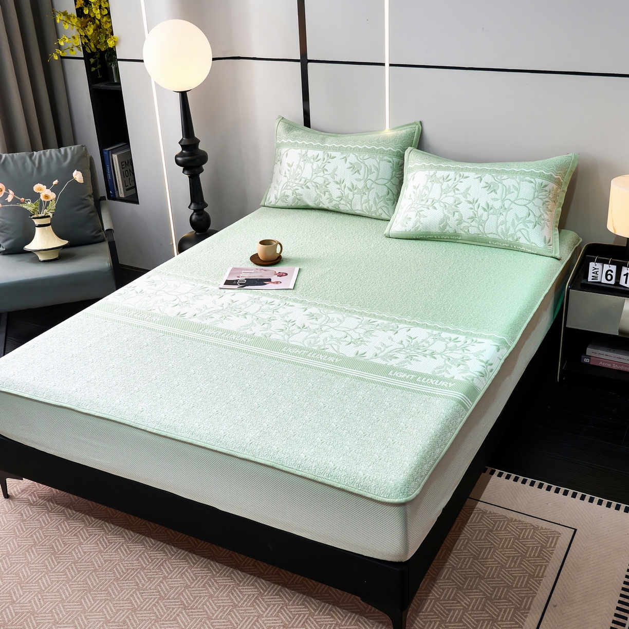 91家纺网 家纺一手货源 找家纺 宜派家纺 2026新款提花PE凉感冰丝席凉席席子三件套 风景-床笠绿