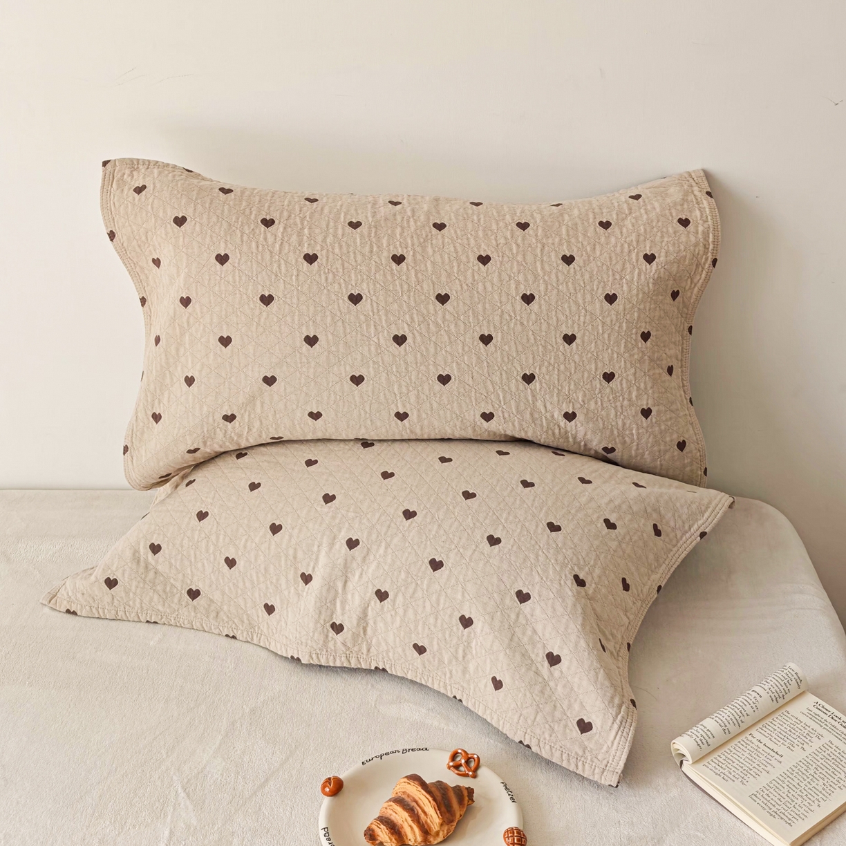 91家纺网 家纺一手货源 找家纺 沐瑟家纺 2026新款卡通小清新枕巾 心情 卡其