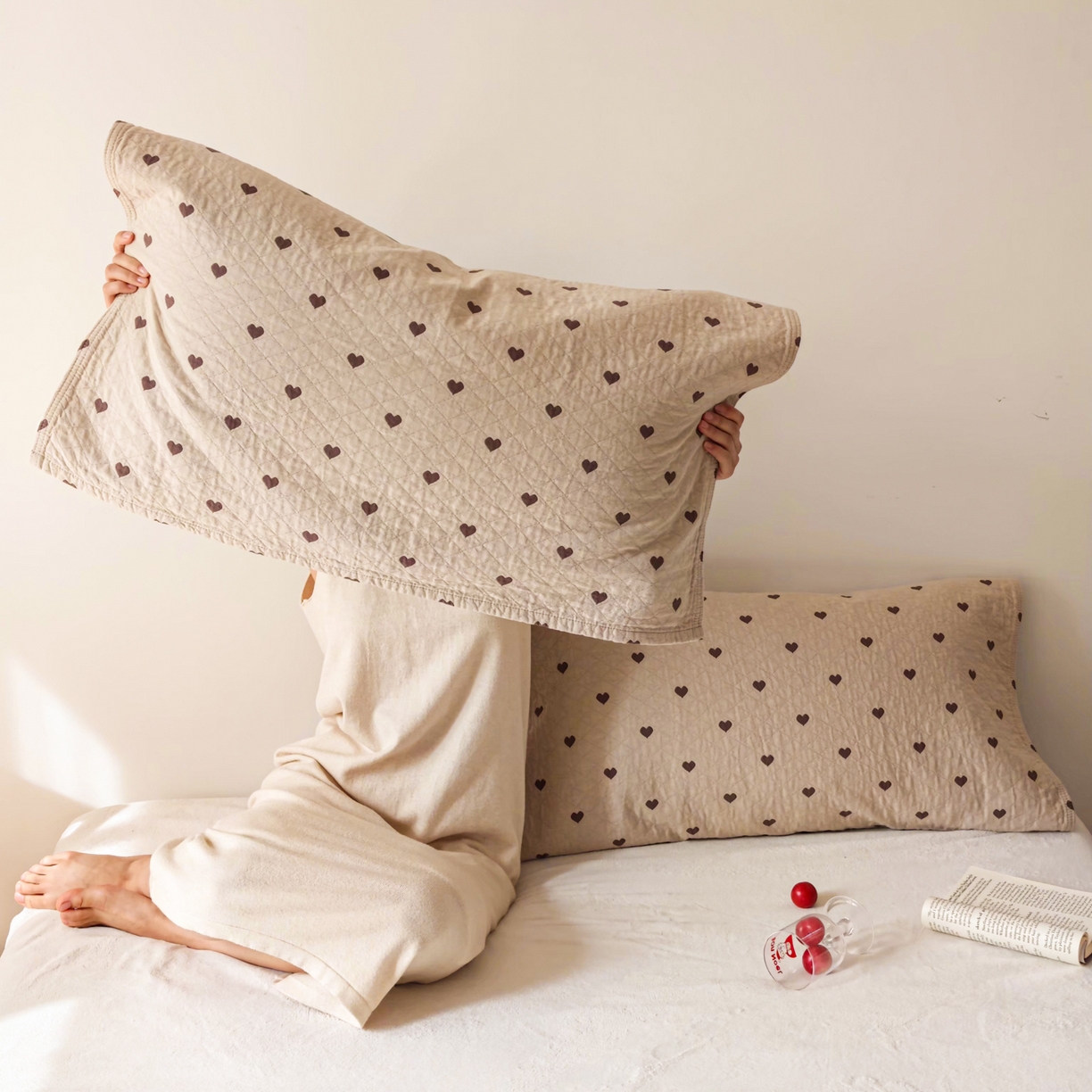 91家纺网 家纺一手货源 找家纺 沐瑟家纺 2026新款卡通小清新枕巾 心情 卡其