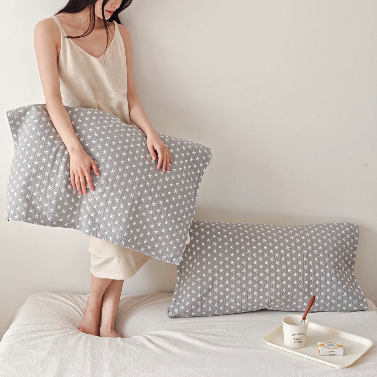 91家纺网 家纺一手货源 找家纺 沐瑟家纺 2026新款卡通小清新枕巾 星星 灰色