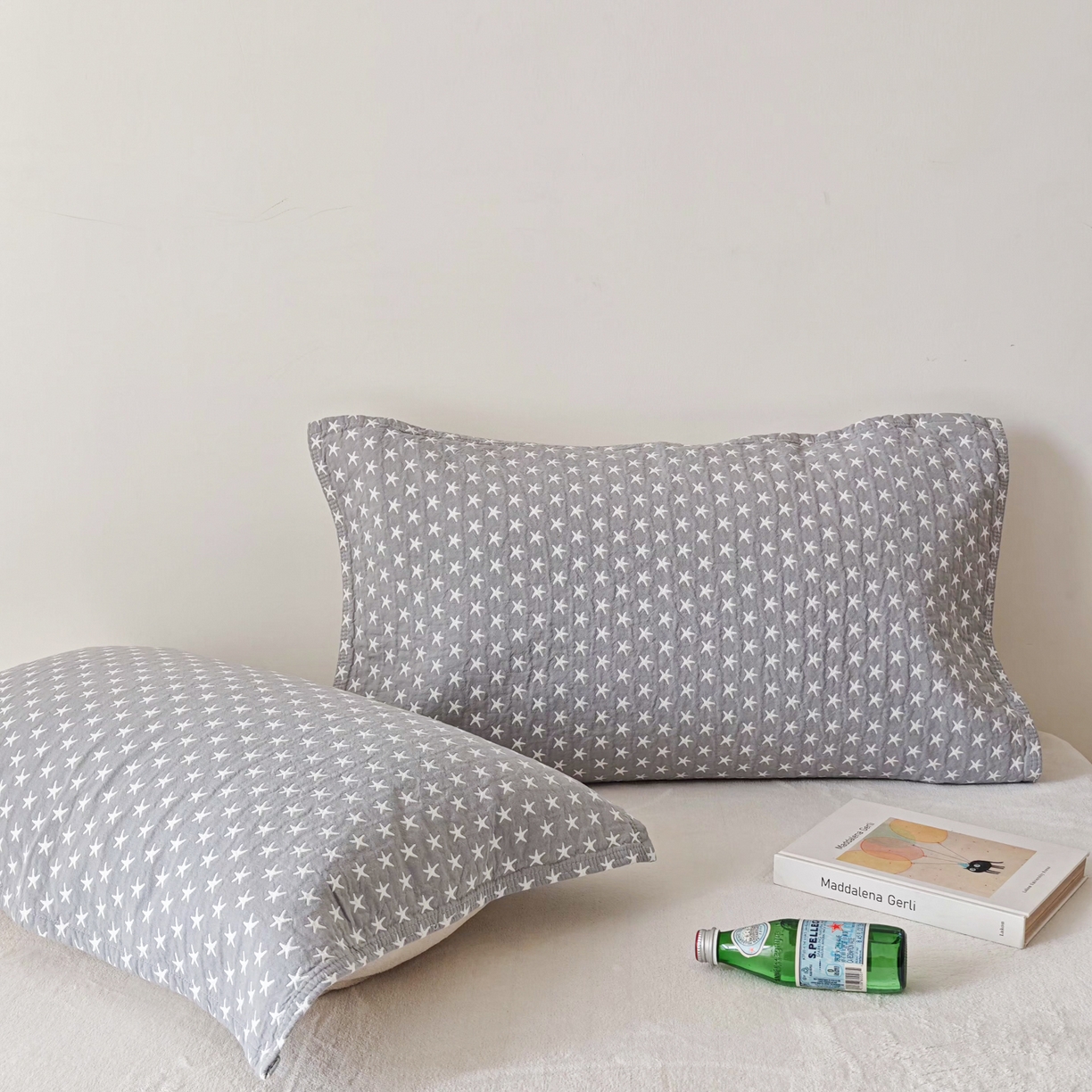 91家纺网 家纺一手货源 找家纺 沐瑟家纺 2026新款卡通小清新枕巾 星星 灰色