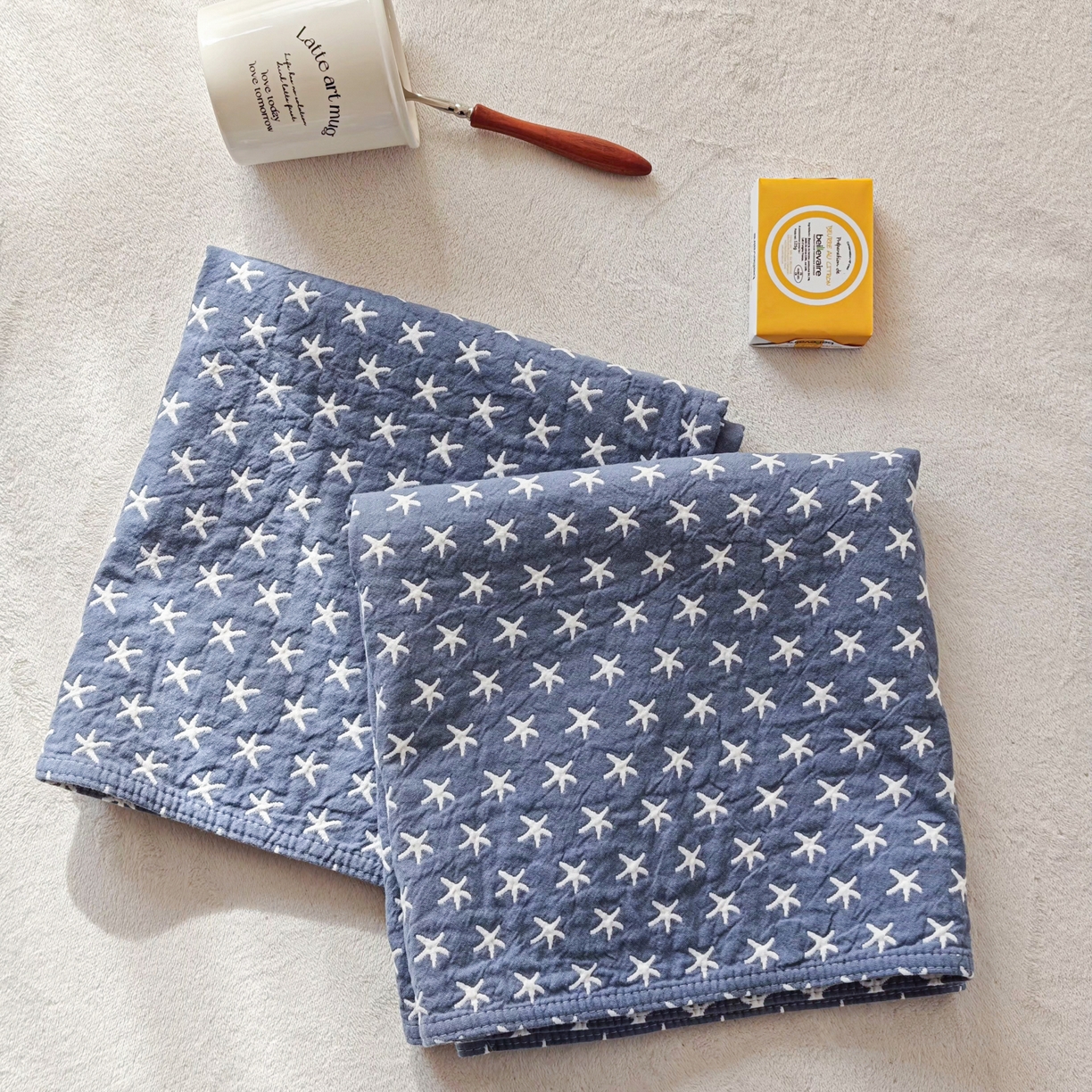 91家纺网 家纺一手货源 找家纺 沐瑟家纺 2026新款卡通小清新枕巾 星星 蓝色