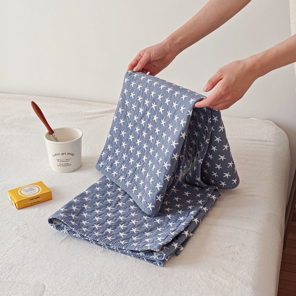 91家纺网 家纺一手货源 找家纺 沐瑟家纺 2026新款卡通小清新枕巾 星星 蓝色