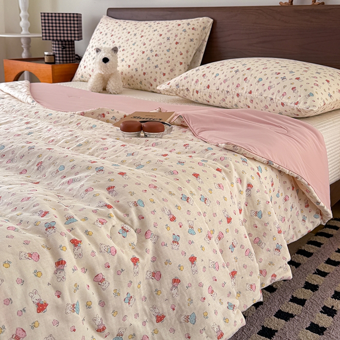 91家纺网 家纺一手货源 找家纺 HL原创 2026新款全棉双层纱小冰皮冰纱双感夏被夏凉被空调被 可爱兔