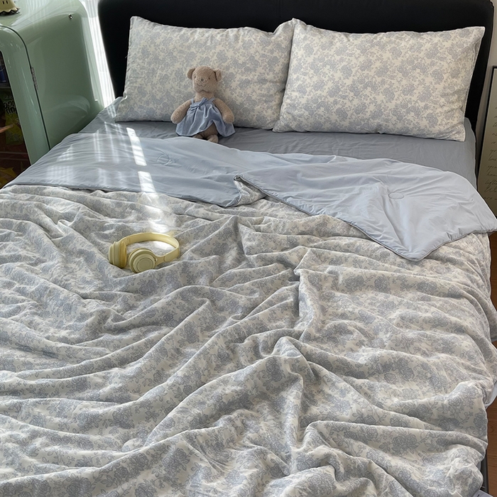 91家纺网 家纺一手货源 找家纺 HL原创 2026新款全棉双层纱小冰皮冰纱双感夏被夏凉被空调被 梨禾小姐