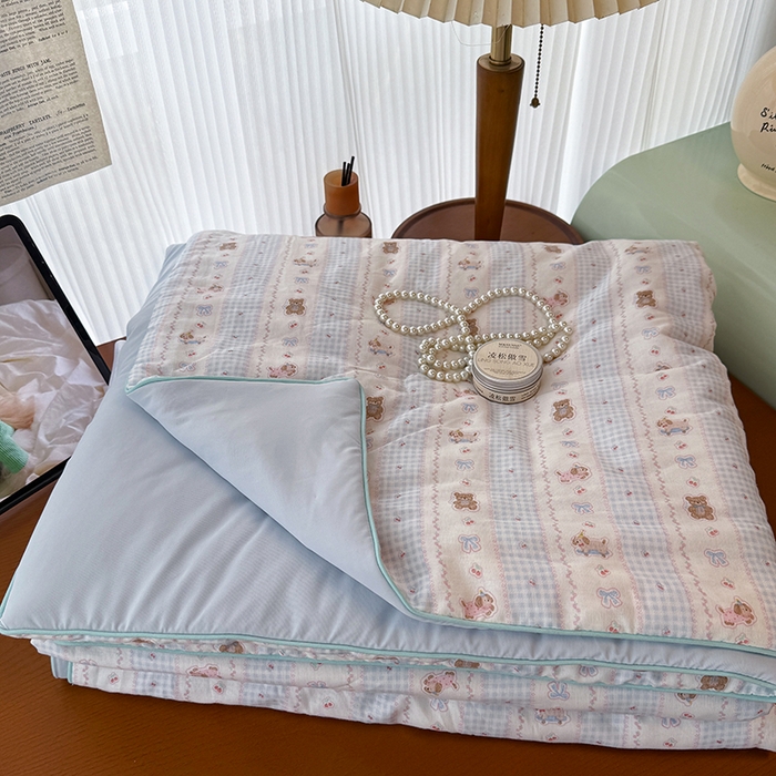 91家纺网 家纺一手货源 找家纺 HL原创 2026新款全棉双层纱小冰皮冰纱双感夏被夏凉被空调被 条纹萌熊