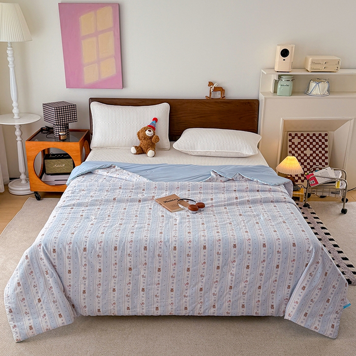 91家纺网 家纺一手货源 找家纺 HL原创 2026新款全棉双层纱小冰皮冰纱双感夏被夏凉被空调被 条纹萌熊