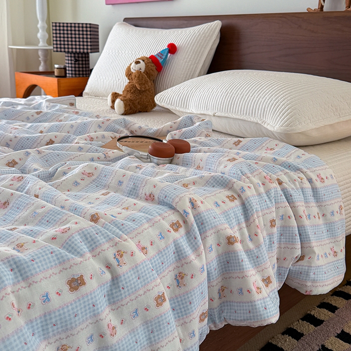 91家纺网 家纺一手货源 找家纺 HL原创 2026新款全棉双层纱小冰皮冰纱双感夏被夏凉被空调被 条纹萌熊