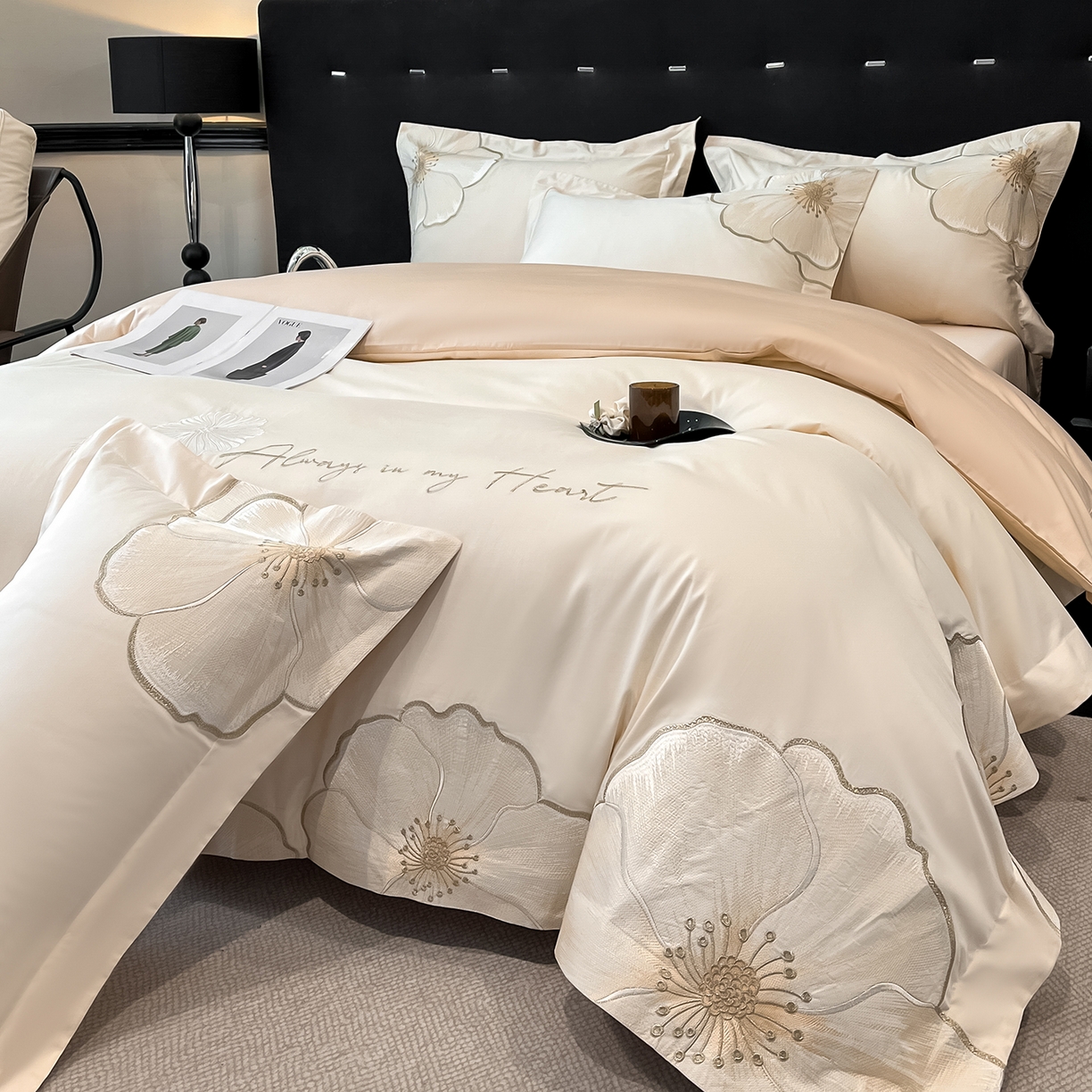 91家纺网 家纺一手货源 找家纺 置顶家纺 2026新款亲肤加厚磨毛刺绣四件套-花颜叶语 花颜叶语-白+奶咖