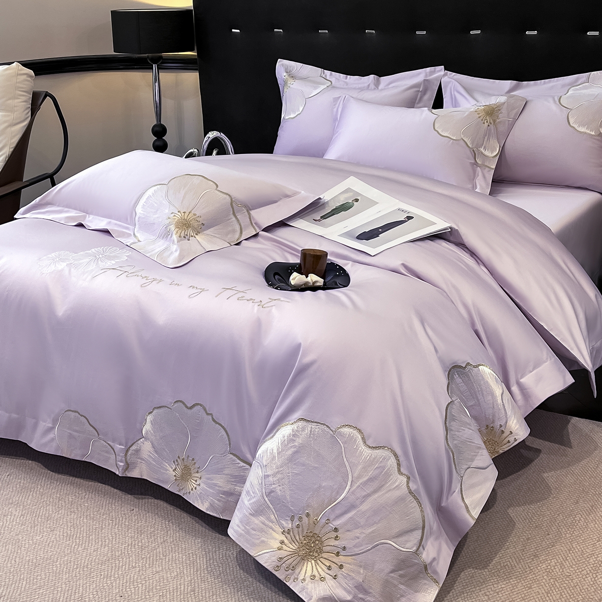 91家纺网 家纺一手货源 找家纺 置顶家纺 2026新款亲肤加厚磨毛刺绣四件套-花颜叶语 花颜叶语-香芋紫