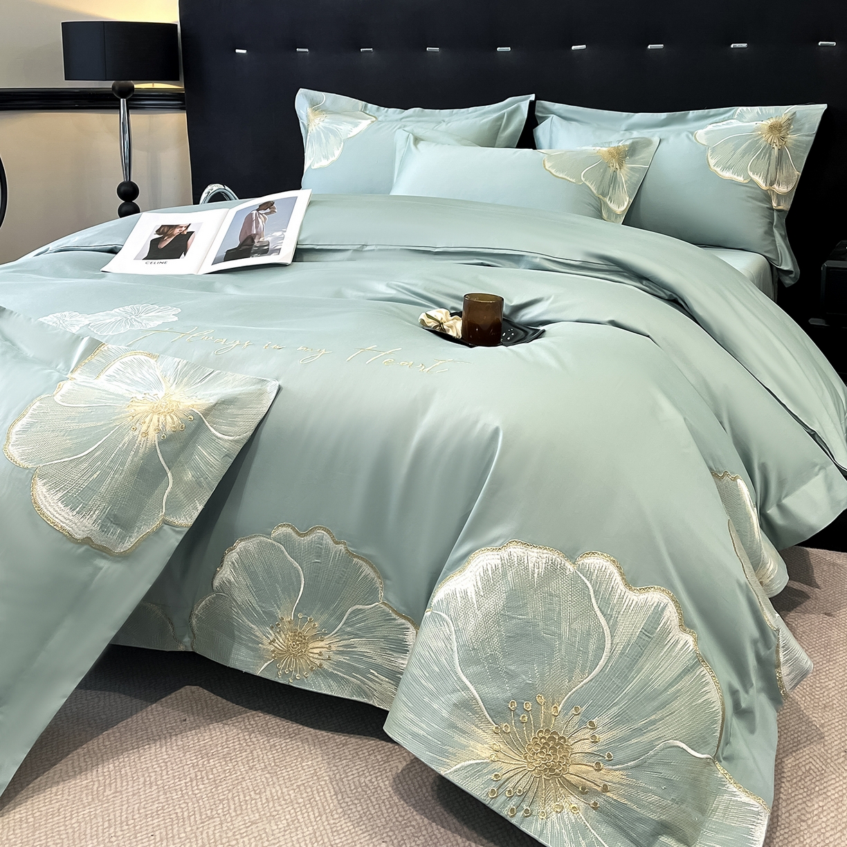 91家纺网 家纺一手货源 找家纺 置顶家纺 2026新款亲肤加厚磨毛刺绣四件套-花颜叶语 花颜叶语-繁星蓝