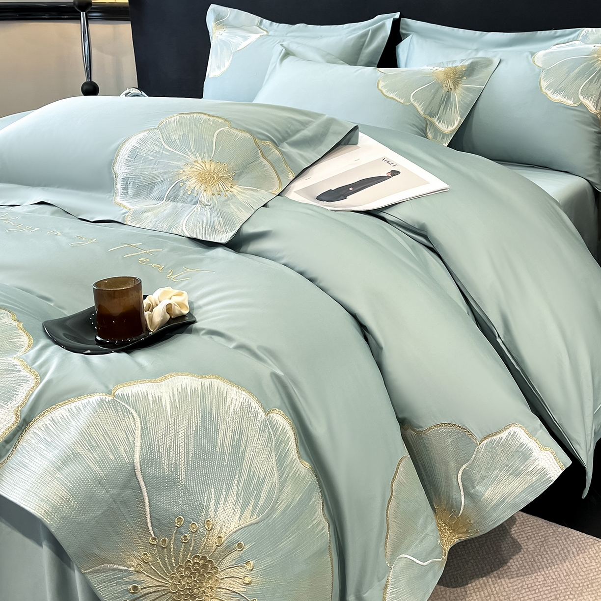 91家纺网 家纺一手货源 找家纺 置顶家纺 2026新款亲肤加厚磨毛刺绣四件套-花颜叶语 花颜叶语-繁星蓝