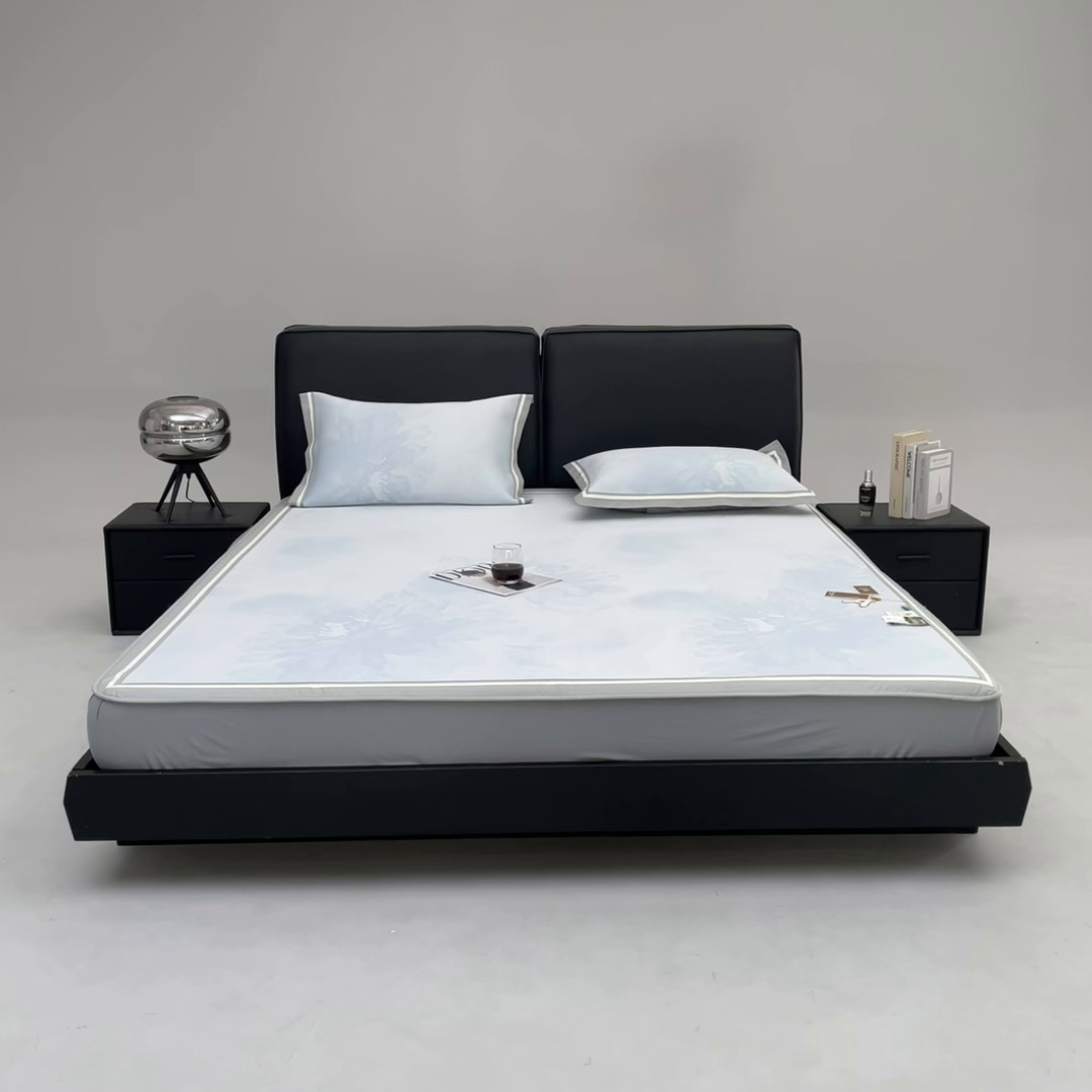 91家纺网 家纺一手货源 找家纺 小牛席业 2026新款牡丹琉璃冷感冰丝席（床笠款）凉席藤席冰藤席冰丝席竹席乳胶席凉豆豆席 浅蓝