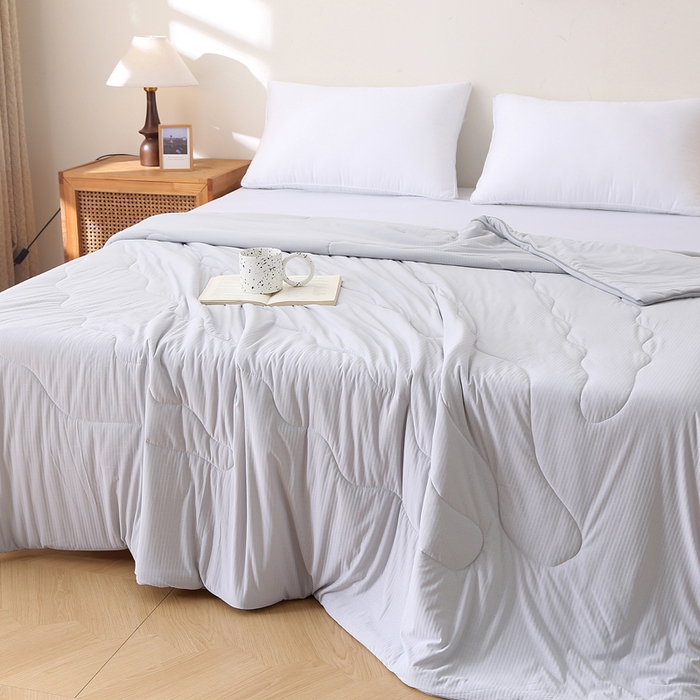 91家纺网 家纺一手货源 找家纺 天之悦家纺 2026热款针织提花夏被夏凉被空调被 灰色