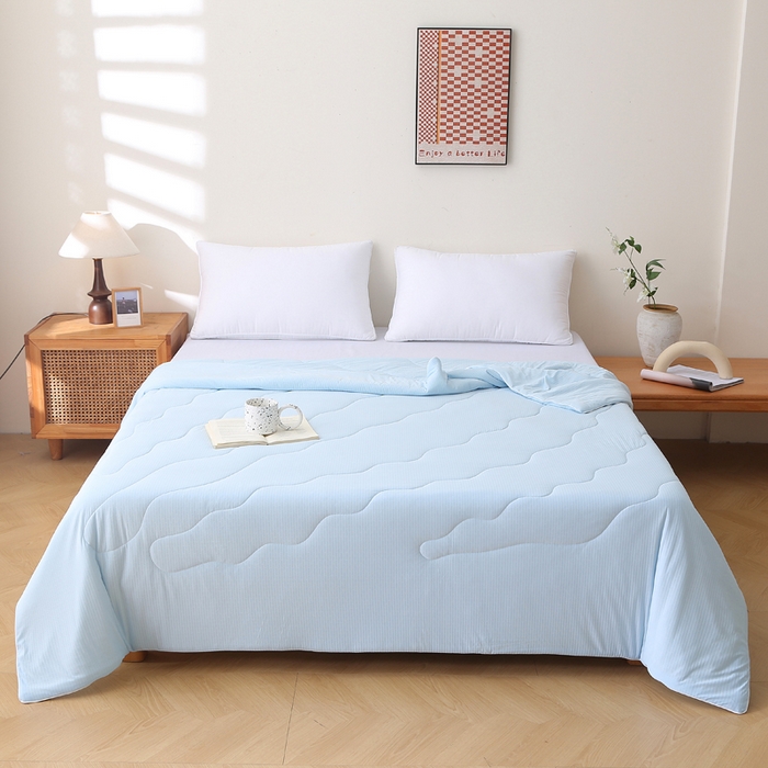 91家纺网 家纺一手货源 找家纺 天之悦家纺 2026热款针织提花夏被夏凉被空调被 天蓝色