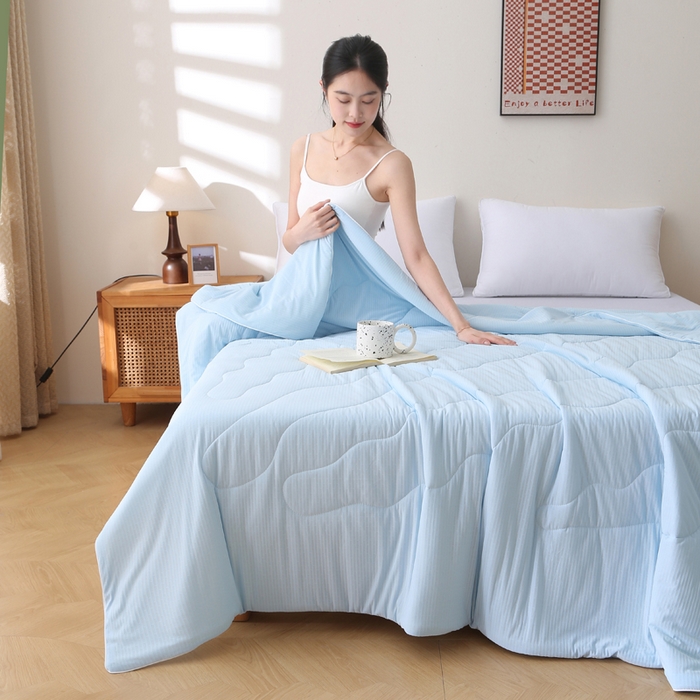 91家纺网 家纺一手货源 找家纺 天之悦家纺 2026热款针织提花夏被夏凉被空调被 天蓝色