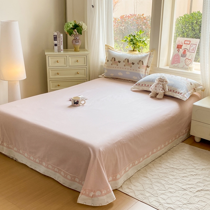 91家纺网 家纺一手货源 找家纺 凌鼎 2026新款多规格掉边全棉印花四件套 英伦小马