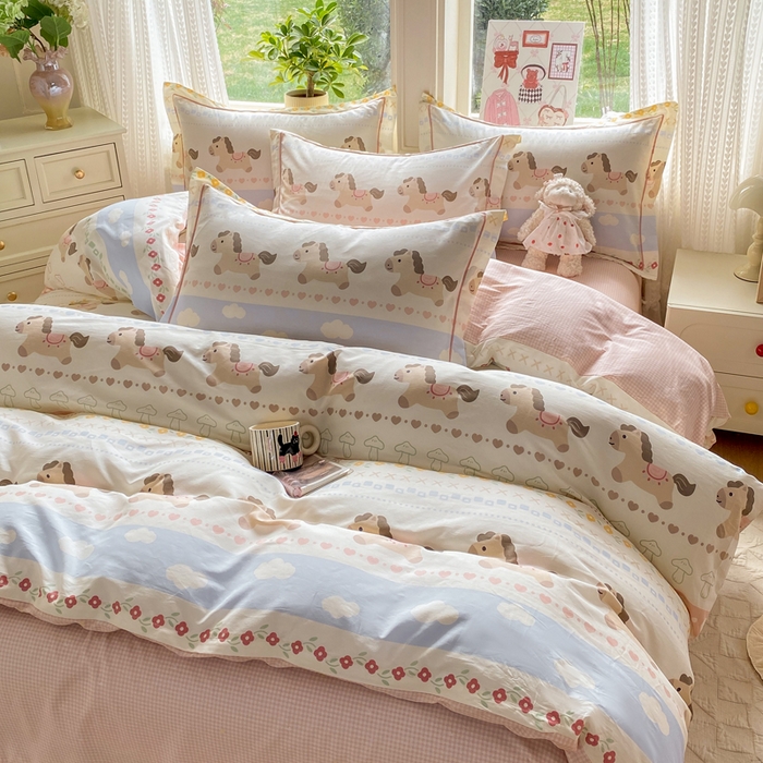 91家纺网 家纺一手货源 找家纺 凌鼎 2026新款多规格掉边全棉印花四件套 英伦小马