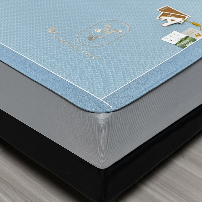 91家纺网 家纺一手货源 找家纺 小牛席业 2026新款轻奢风铃兰冷感豆豆席系列（床笠款）凉席藤席冰藤席冰丝席竹席乳胶席豆豆 蓝色