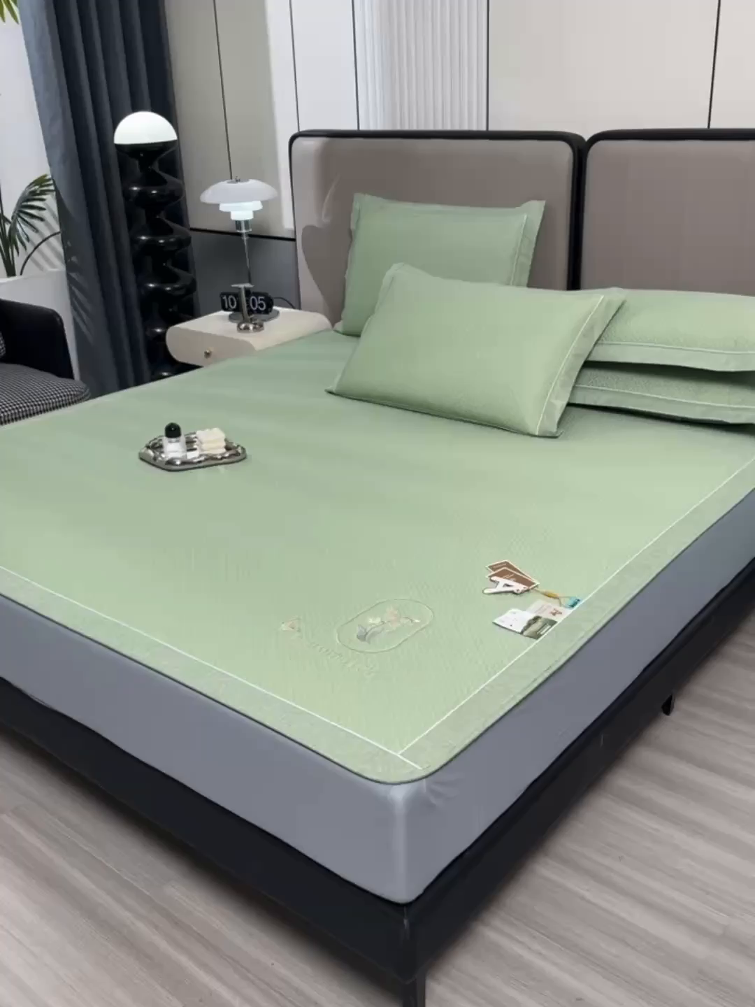 91家纺网 家纺一手货源 找家纺 小牛席业 2026新款轻奢风铃兰冷感豆豆席系列（床笠款）凉席藤席冰藤席冰丝席竹席乳胶席豆豆 绿色