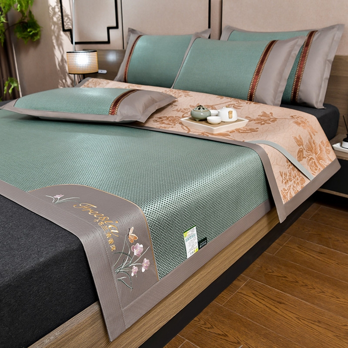 91家纺网 家纺一手货源 找家纺 小牛席业 2026新款小苍兰冰藤-双面席系列凉席藤席冰藤席冰丝席竹席乳胶席凉感豆豆席 小苍兰清香冰藤席-绿色