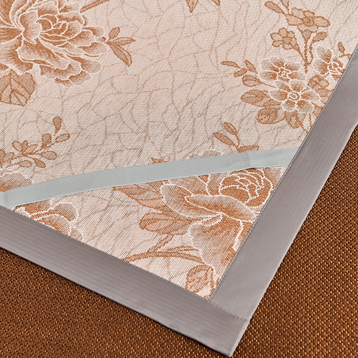 91家纺网 家纺一手货源 找家纺 小牛席业 2026新款小苍兰冰藤-双面席系列凉席藤席冰藤席冰丝席竹席乳胶席凉感豆豆席 小苍兰清香冰藤席-黑咖