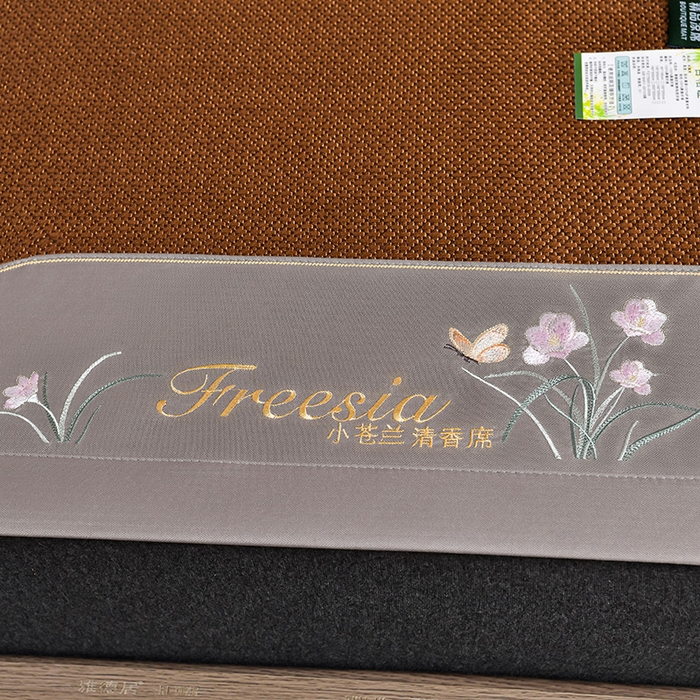 91家纺网 家纺一手货源 找家纺 小牛席业 2026新款小苍兰冰藤-双面席系列凉席藤席冰藤席冰丝席竹席乳胶席凉感豆豆席 小苍兰清香冰藤席-黑咖