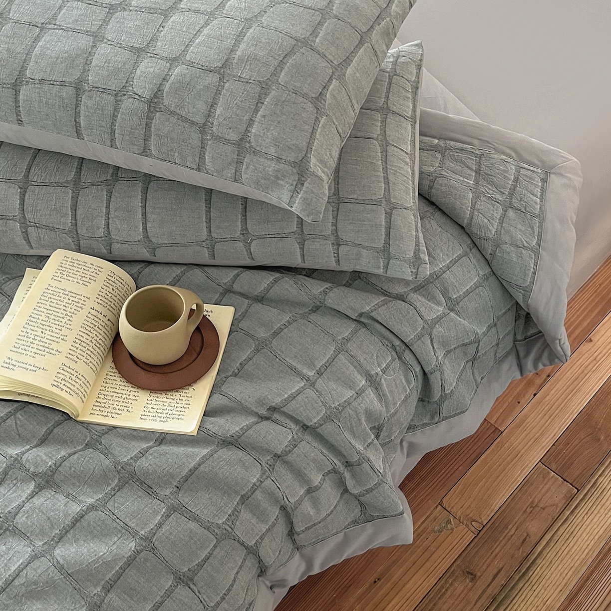 91家纺网 家纺一手货源 找家纺 （总）绒城 2026新款全棉纯棉大提花新疆棉花夏被夏凉被空调被四件套-石纹