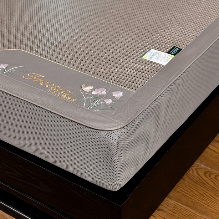 91家纺网 家纺一手货源 找家纺 小牛席业 2026新款小苍兰冰藤席系列（床笠款）凉席藤席冰藤席冰丝席竹席乳胶席 小苍兰清香冰藤席-床笠款（香槟）